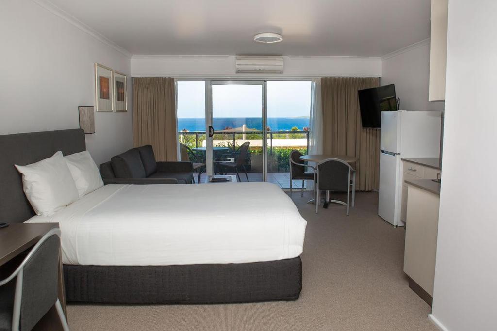 Amooran Oceanside Apartments And Motel Narooma Extérieur photo